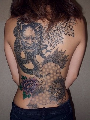 刺青女